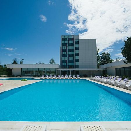 Hotel Melodia Venus Bagian luar foto