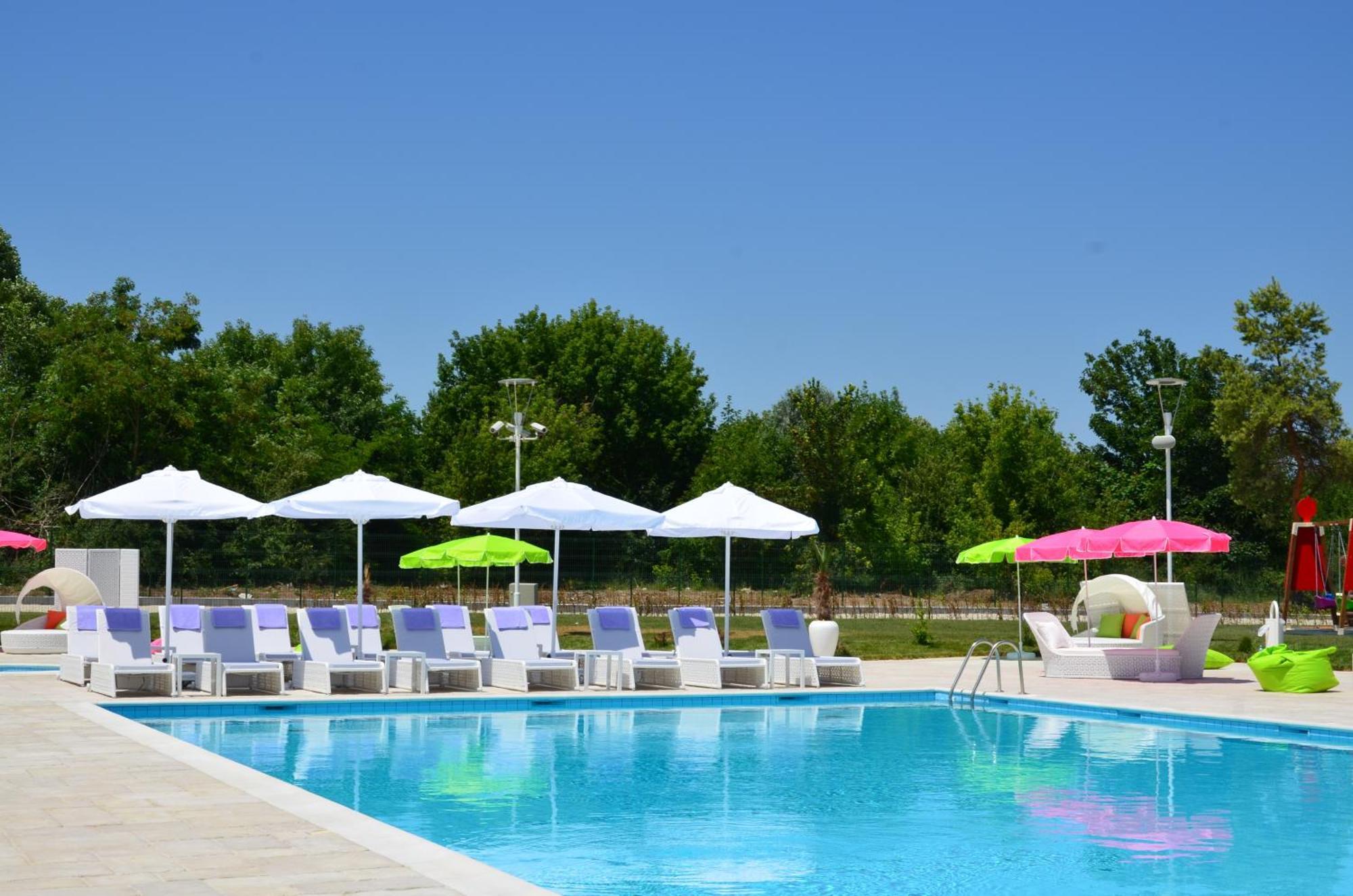 Hotel Melodia Venus Bagian luar foto