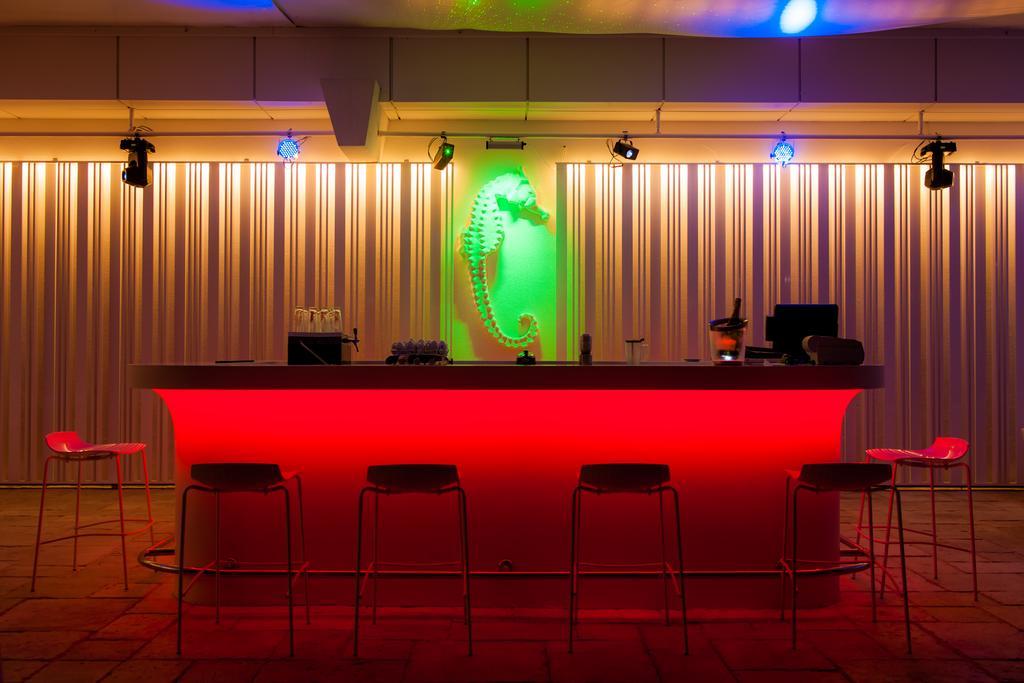 Hotel Melodia Venus Bagian luar foto
