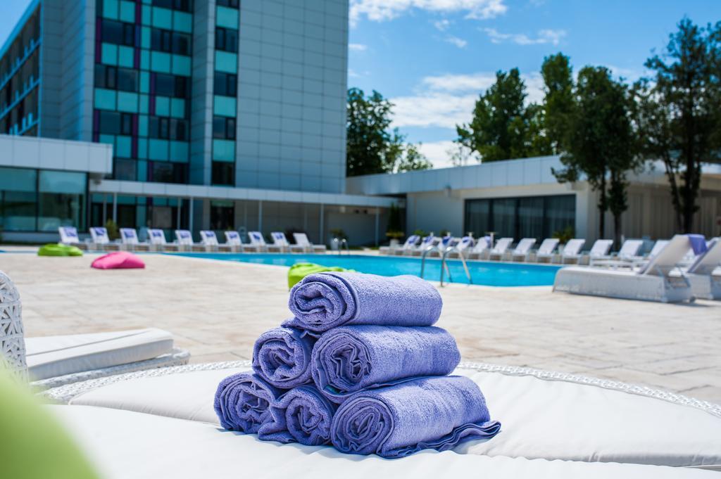Hotel Melodia Venus Bagian luar foto