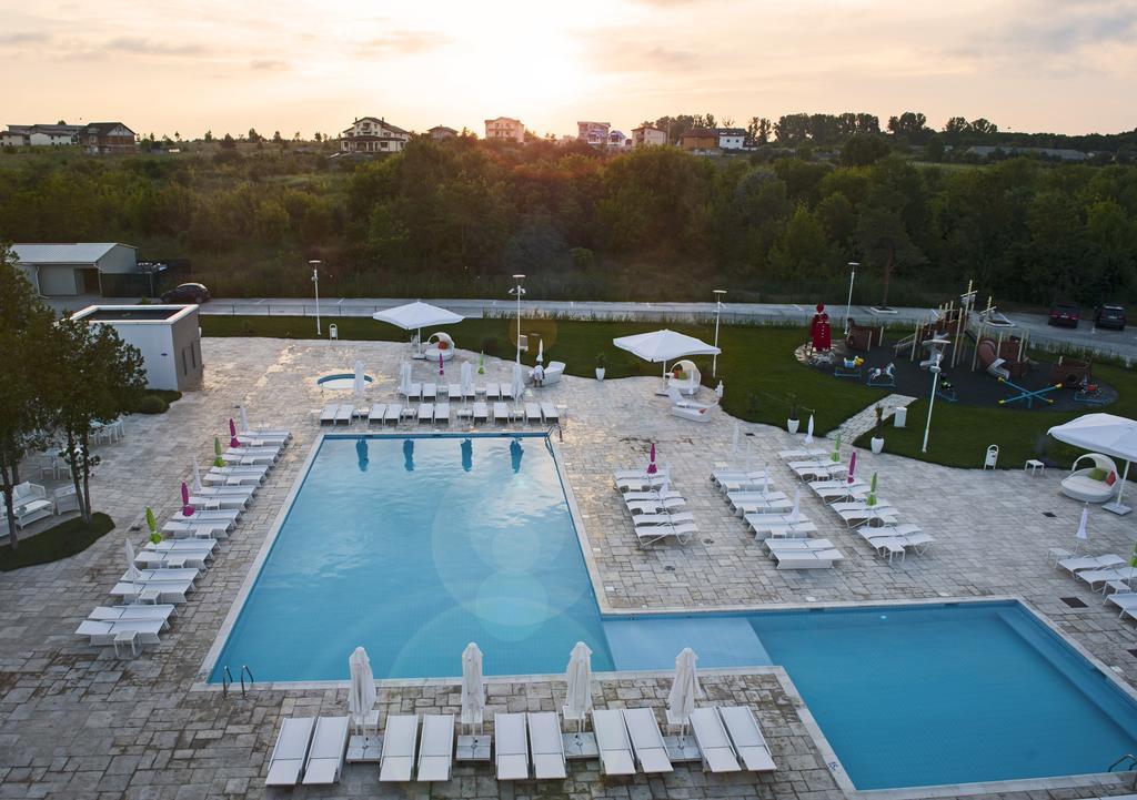 Hotel Melodia Venus Bagian luar foto
